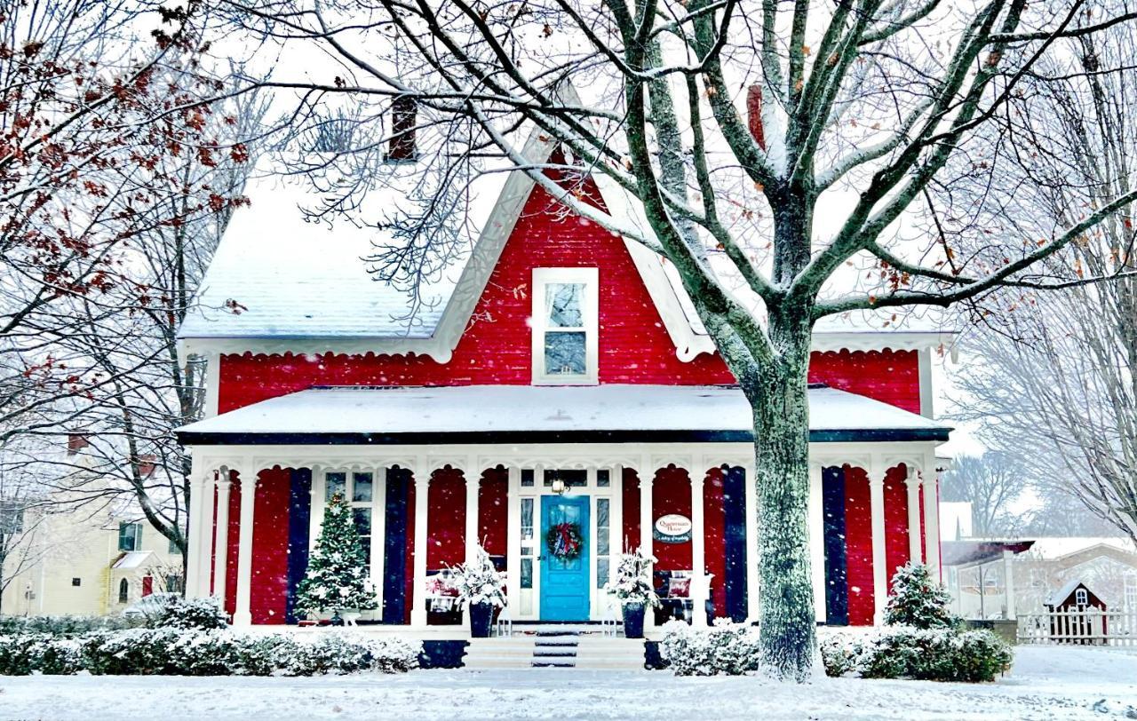 Quartermain House Bed & Breakfast Fredericton Exterior foto